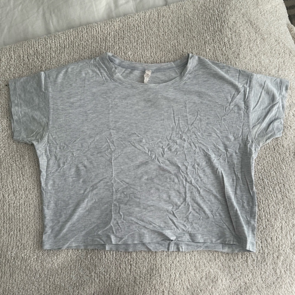 Lululemon Cates Tee Heathered Core Ultra Light Grey - Picture 2 of 3